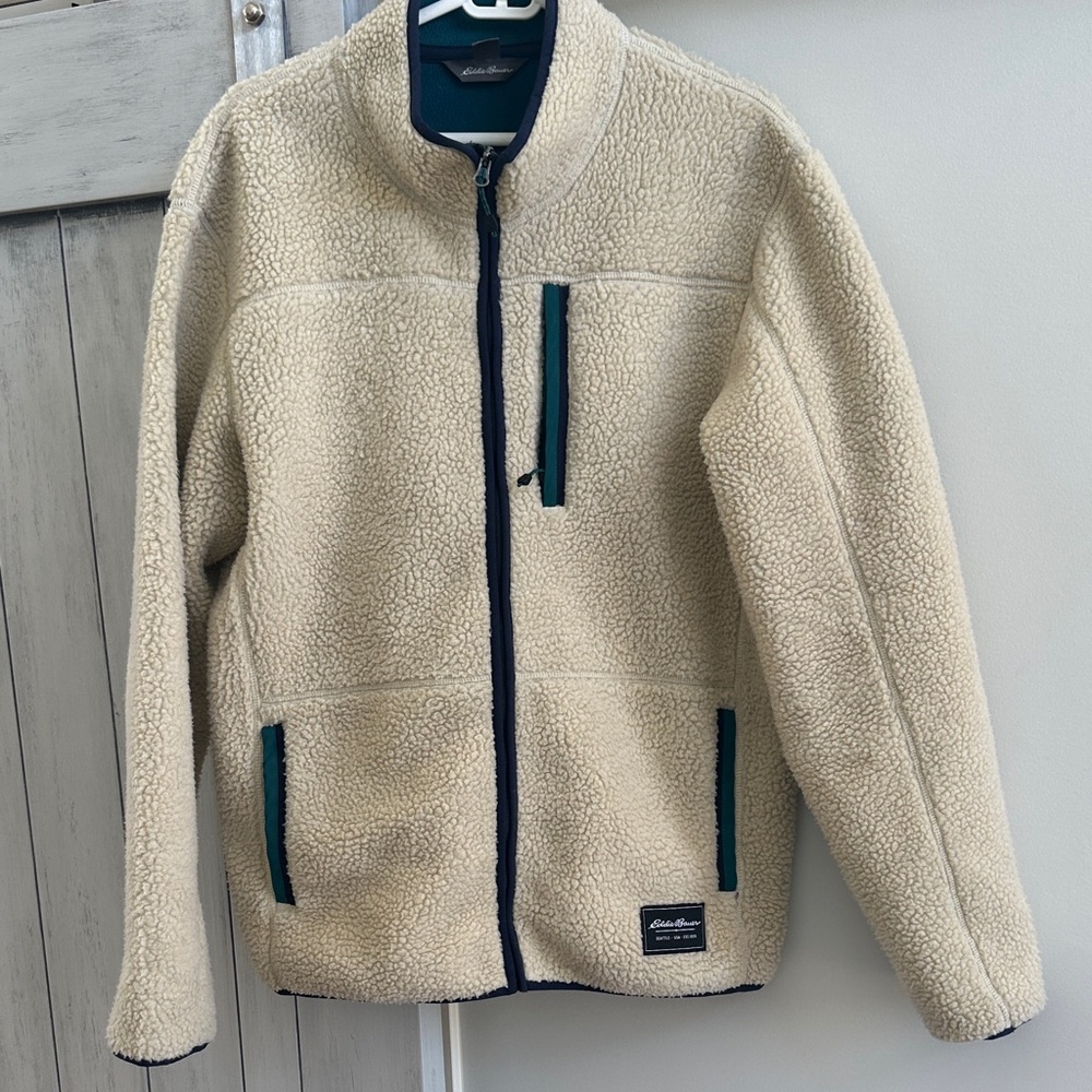 Men's Eddie Bauer Cream Fleece zip up jacket with navy/green accents. Size L.